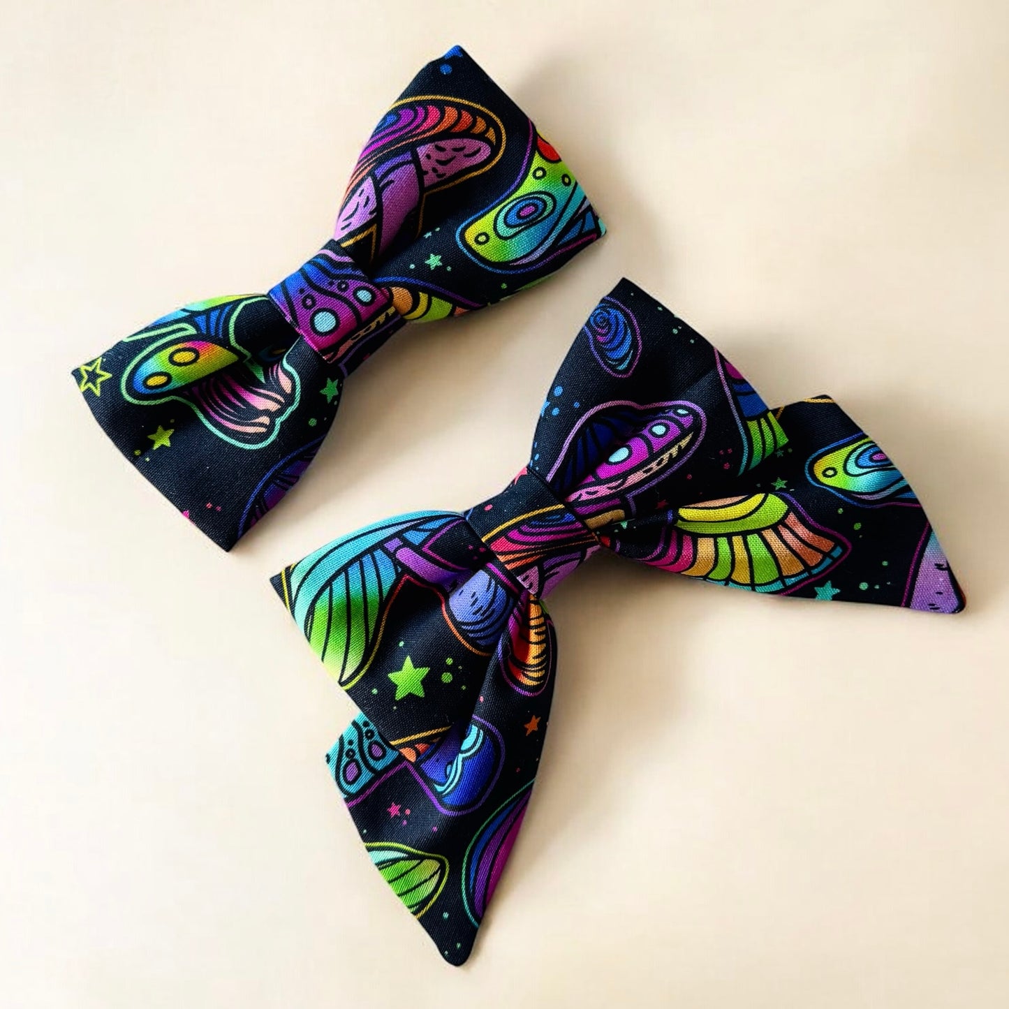 Fungi Fiesta Collar Bows