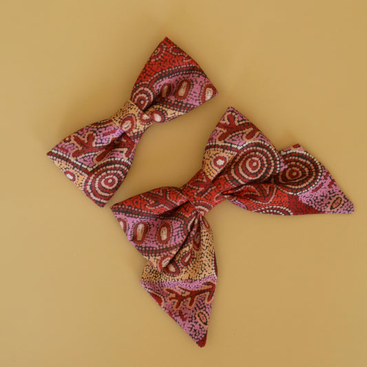 Fire Country Dreaming Collar Bows