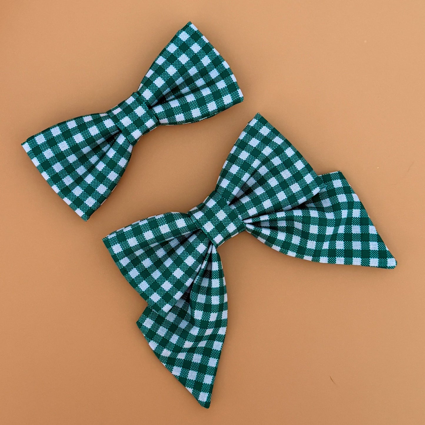 Clover Check Collar Bows
