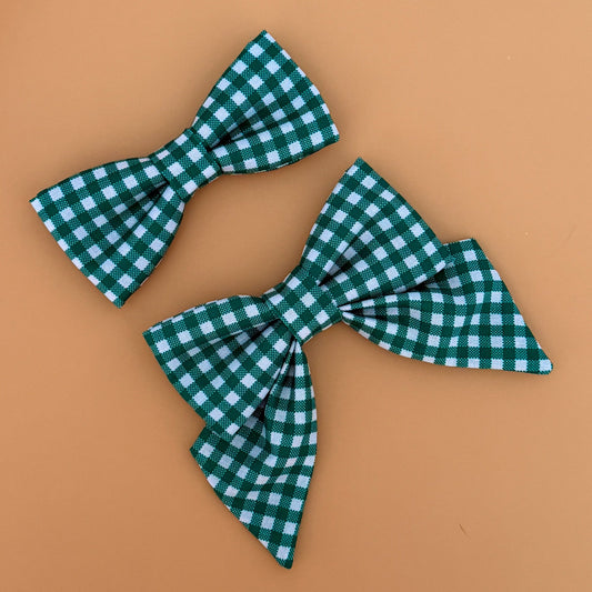 Clover Check Collar Bows