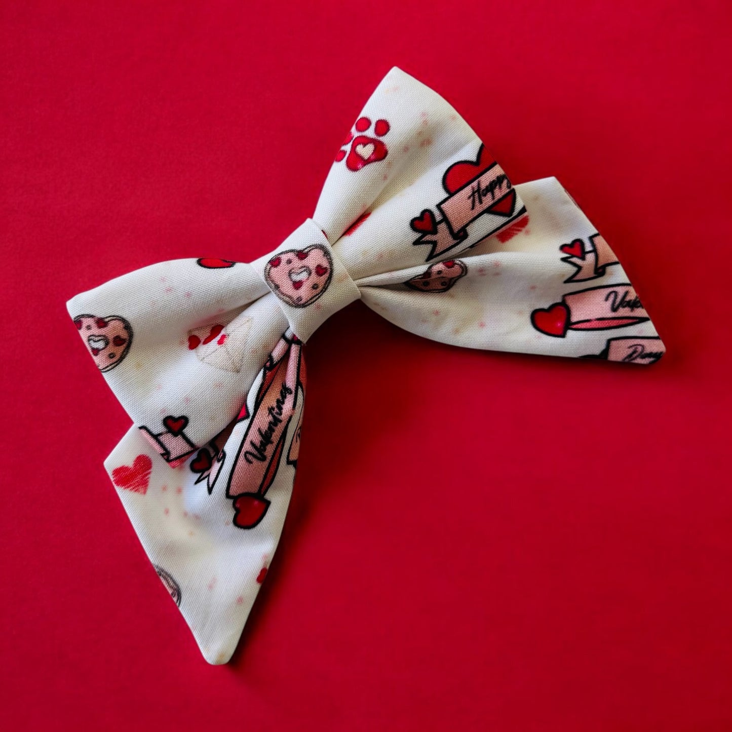Exclusive Love Letter Collar Bow