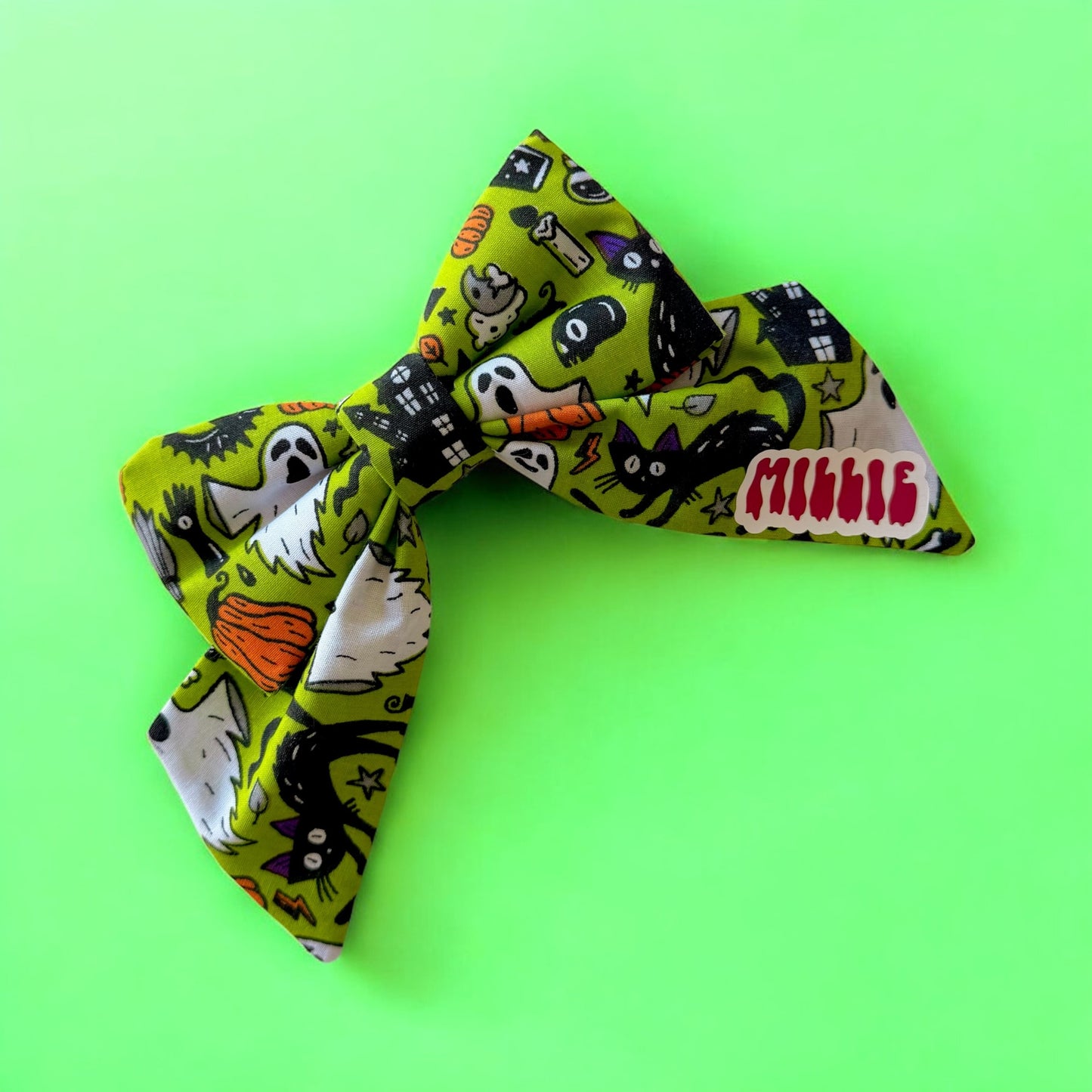 Green Ghosty's Collar Bows